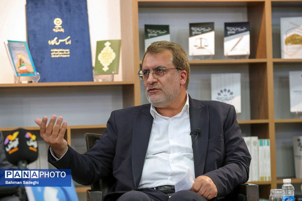 نشست علمی «بررسی الزامات و بایسته‌های تحلیل نظرات شورای نگهبان»