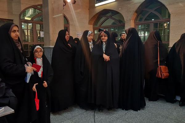 حضور استاندار تهران در شعب اخذ رای انتخابات 1402