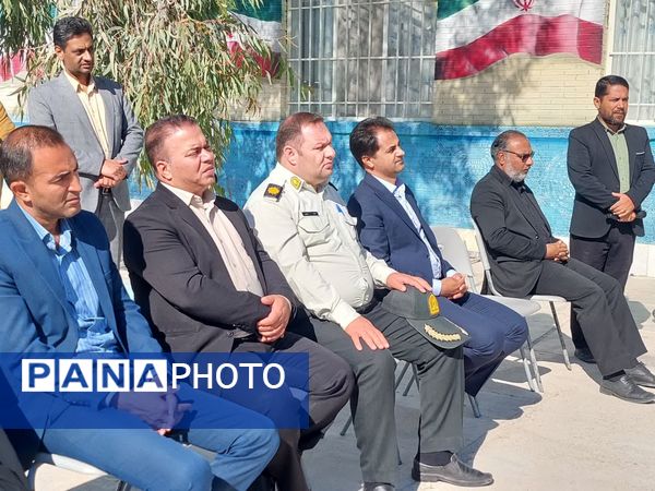 نواخته شدن زنگ پدافند غیرعامل در مدرسه شهید دستغیب مروست