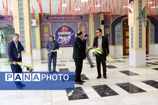 حضور معاون پرورشی و فرهنگی وزیر آموزش و پرورش در گلزار شهدای بجنورد