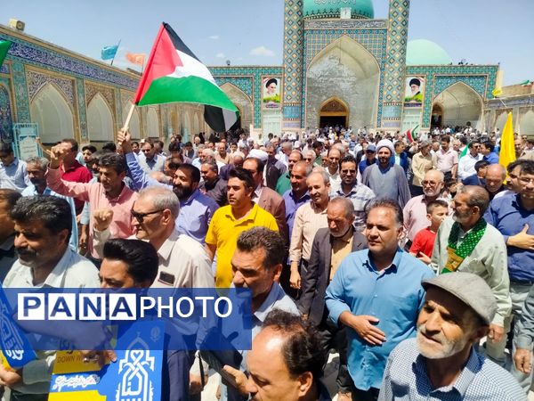 با هدف محکومیت جنایات رژیم کودک کش اسرائیل راهپیمایی جمعه خشم در کاشمر برگزار شد