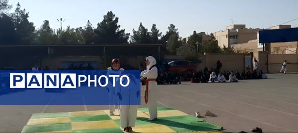 المپیاد ورزشی دبیرستان شاهد نسیم سبحان یزد؛ روزی پر از شور، رقابت و دوستی