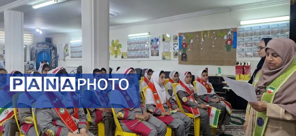 بازدید رئیس سازمان دانش‌آموزی از دبستان شاهد دختران