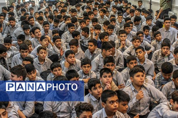 جشن میلاد امام حسن عسکری(ع) در دبیرستان تهرانی باقرشهر 