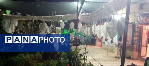 برپایی نمایشگاه در مسیر بهشت در فدافن
