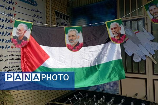 تجلیل از فرمانده واحد بسیج دانش‌آموزی دبیرستان فرزانگان قوچان 