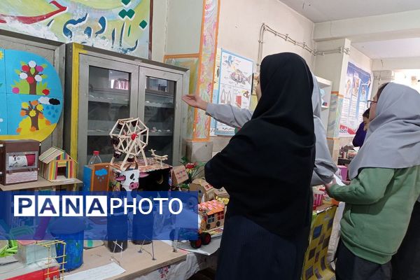 بازدید دانش‌آموزان سال اولی دبیرستان اندیشه‌نفیس شهرستان فیروزکوه از پژوهش‌سرا