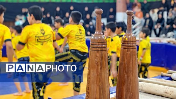 تشییع پیکر شهید گمنام در نیشابور