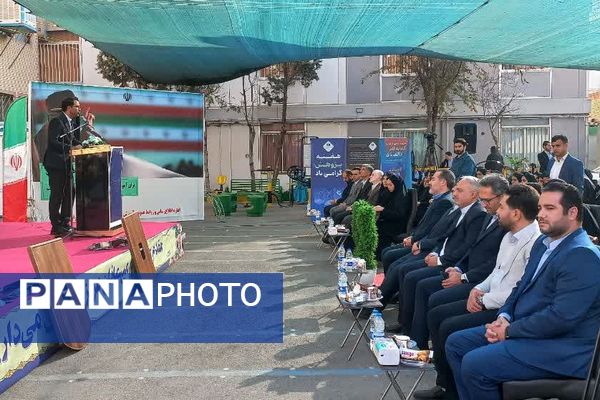 آیین نواختن زنگ پژوهش در ناحیه دو شهرری 