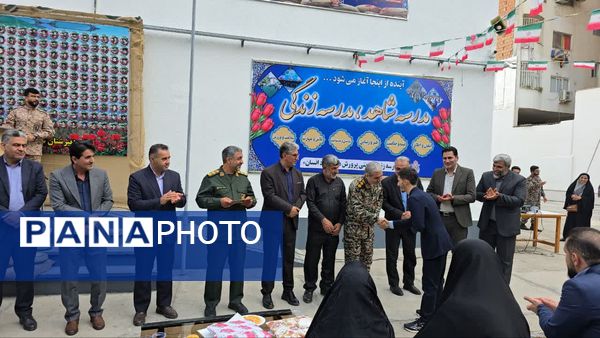 هفته دفاع مقدس سند افتخار ایران اسلامی و تداوم راه شهدا