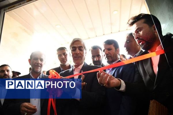 آیین افتتاح 2 پروژه ورزشی با حضور وزیر ورزش و جوانان در شهرستان فردیس