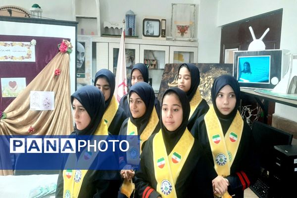  آیین گرامیداشت میلاد حضرت فاطمه(س) و روز مادر در مدارس شهرستان ملارد