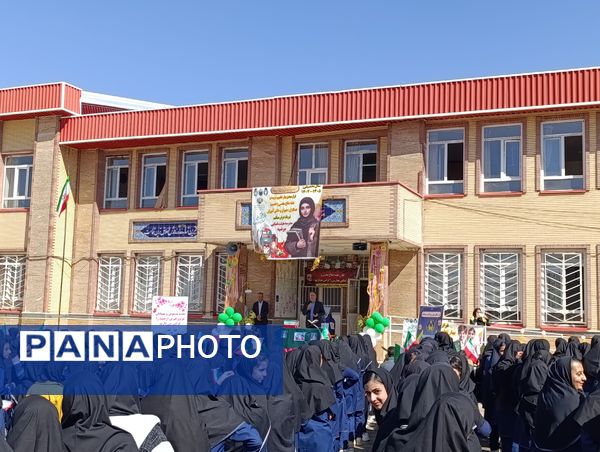 جشن عاطفه‌ها در ملکان؛ مهربانی به وقت مدرسه