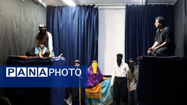 چهار نمایش از فارسان در مرحله بازبینی سی و هفتمین جشنواره تئاتر استانی به روی صحنه رفت