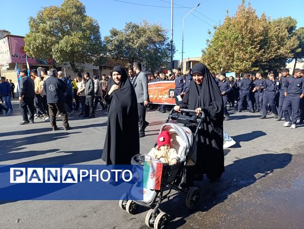 راهپیمایی ۱۳ آبان و روز دانش آموز در نیشابور 