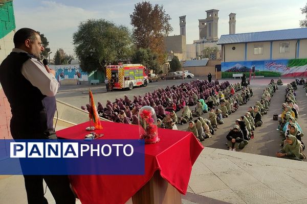 مانور زلزله در مدارس شهرستان ملارد