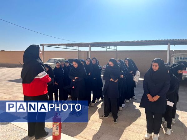 اردوی علمی، تفریحی و پژوهشی دانش‌آموزان شهرستان خاتم 