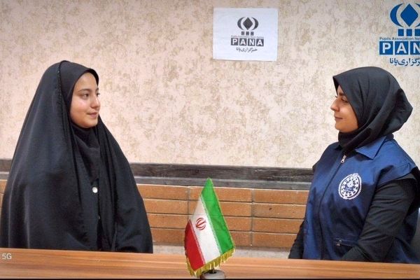 دانش‌آموز همدانی روایت خود را از مهمانی در محضر رهبر انقلاب بیان کرد