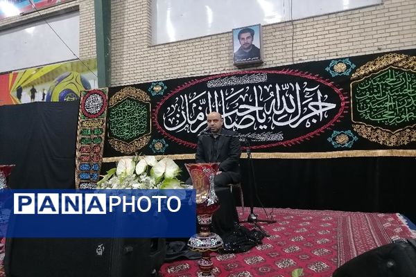 فرهنگیان آموزش و پرورش ناحیه سه در سوگ امام هشتم