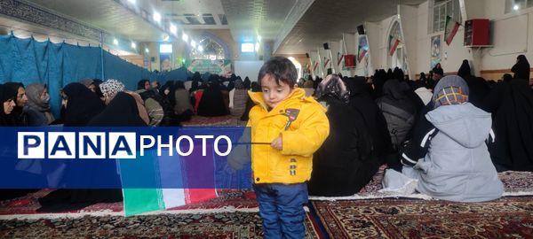 گرامیداشت سالروز تشییع ۳۱ شهید شهرستان شیروان در مصلی این شهر