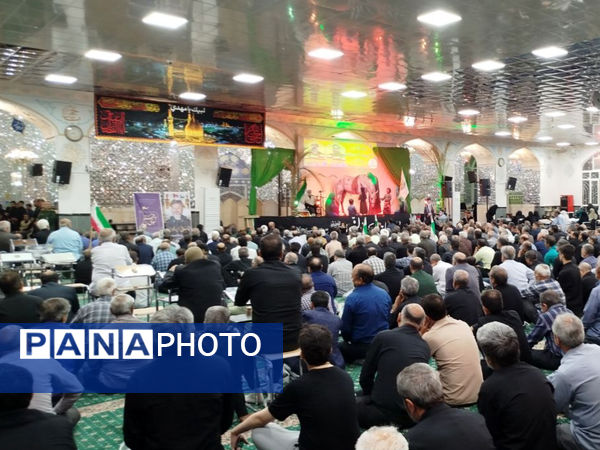 همایش فدائیان رهبر در کاشمر 
