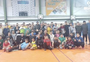 »شبی در مدرسه» دانش‌آموزان دبیرستان شهید صدر کهک قم