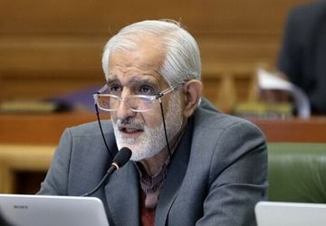 مخالفان انتخاب شهردار دست از انتقاد برنمی‌دارند