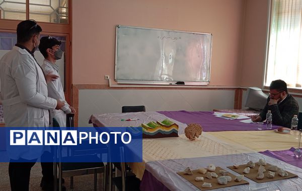 ۳۰ تیم دانشآموزی در مرحله استانی بیست و سومین دوره از مسابقات آزمایشگاهی به رقابت پرداختند