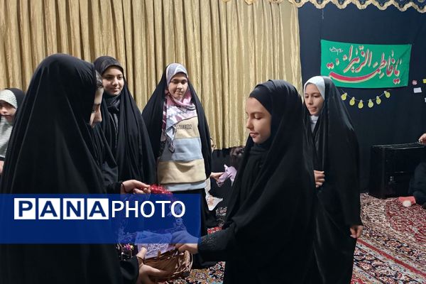 مدارس ورامین در سالروز ولادت حضرت زهرا(س) غرق در شور و جشن 