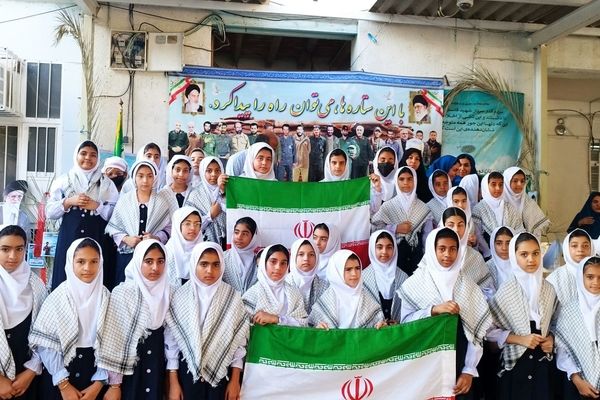 یادواره «لاله‌‌های روشن» 