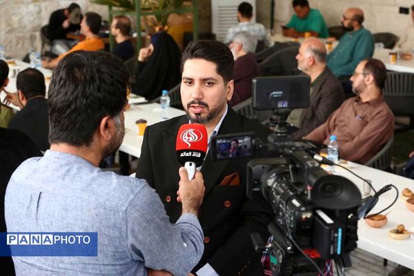 مستند «سلاح نفت» در کافه فلسطین رونمایی شد