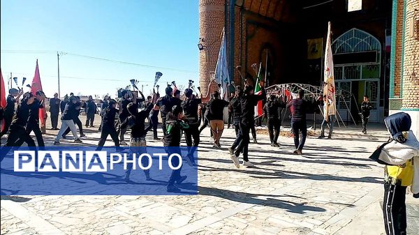برپایی هیئت حسینی به مناسبت شهادت حضرت زهرا در روستای ارغا
