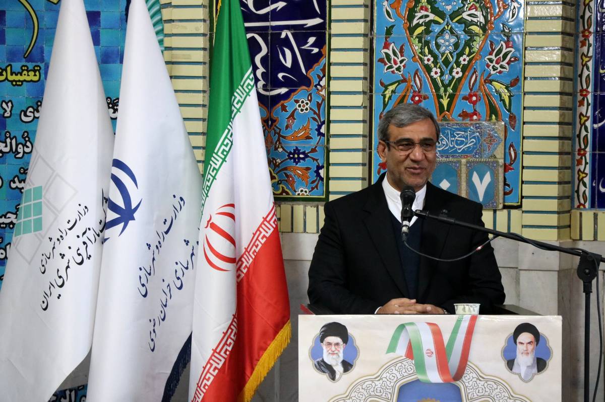 مدرسه، محور توسعه در محلات کم‌برخوردار است