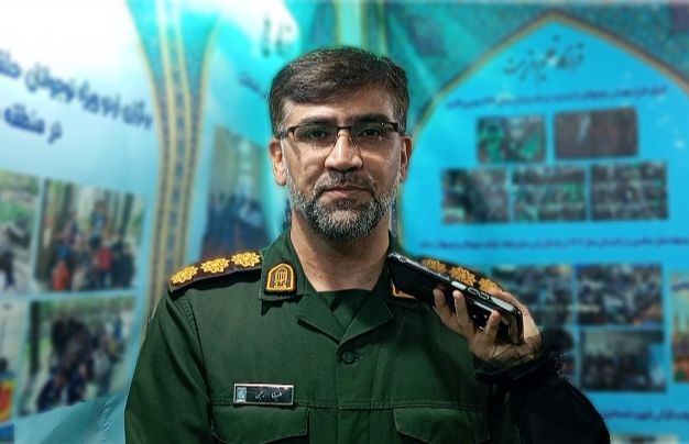 دانشآموزان بسیجی پرچمداران بصیرت و ایثار هستند