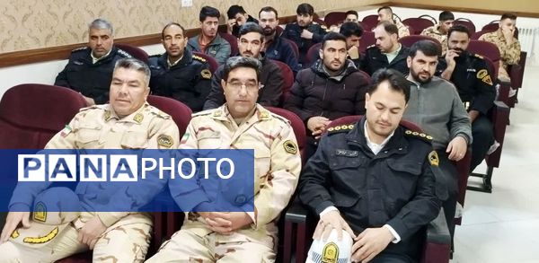  محفل نورانی انس با قرآن کریم در آموزش و پرورش کلات 