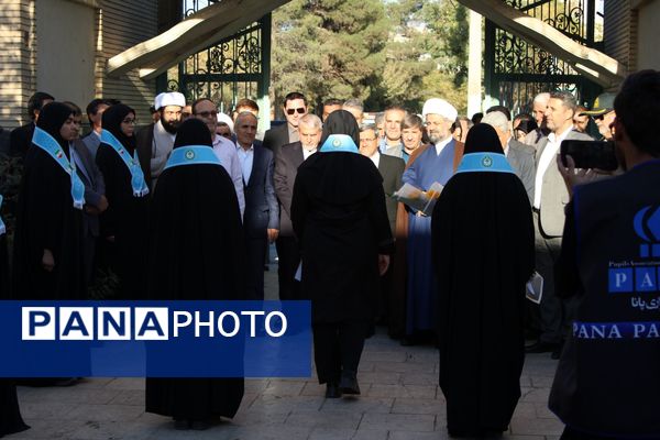 آغاز سفر وزیر میراثفرهنگی کشور به رباطکریم از امامزاده عمادالدین(ع)