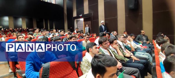 برگزاری یادواره شهدای فرهنگی و دانش‌آموزی در سالن غدیر شهرستان شیروان