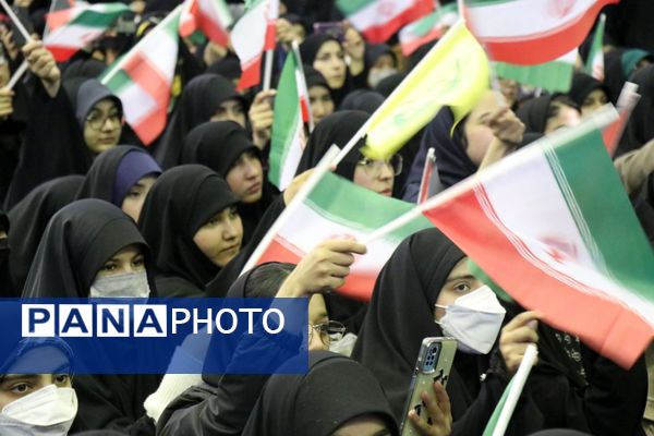یادواره ملی شهدای دانشگاهی دفاع مقدس ۱۲ روزه در دانشگاه فردوسی مشهد (۲)
