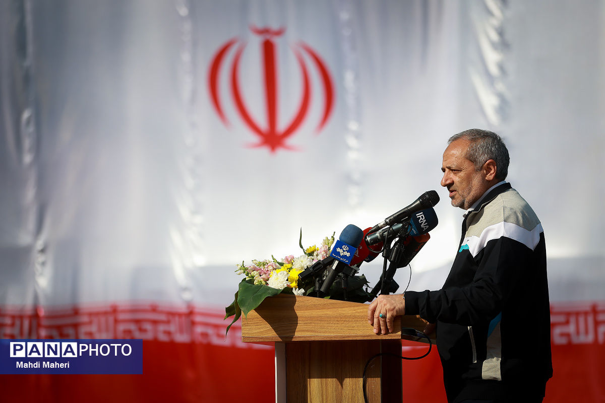 اجرای ۲ هزار و ۸۶۳ طرح ورزشی در مدارس کشور/ هر دانش‌آموز باید یک مهارت ورزشی را کسب کند