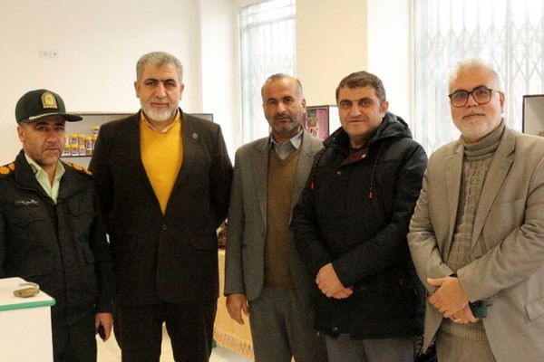 افتتاح نمایشگاه ویژه شب یلدا در فیروزکوه