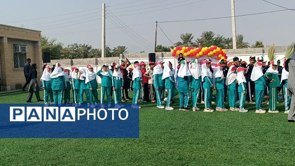 المپیاد ورزشی درون مدرسه‌ای در مدرسه شهید مطهری فین