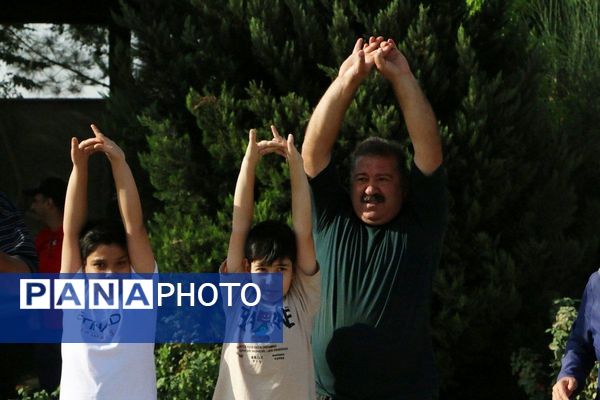 طرح پویا، شهر پویا با برگزاری  همایش پیاده روی خانوادگی در بوستان ورزش ملارد 