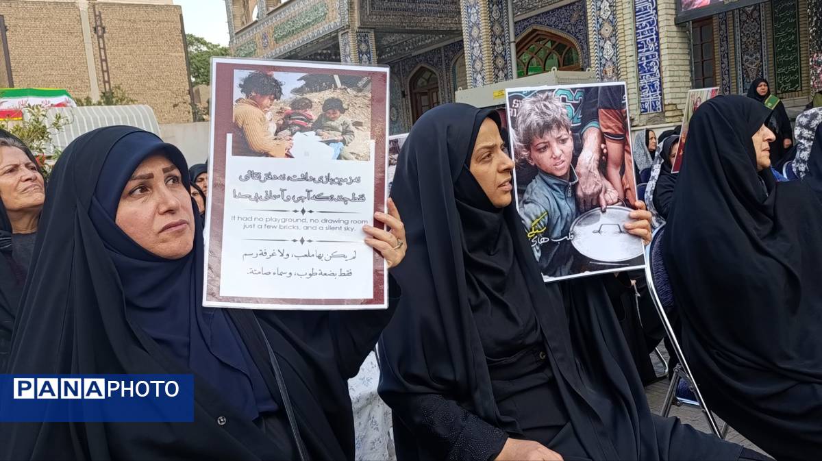 چهلم سردار حاجیزاده و فرزندان شهدا در منطقه ۱۷