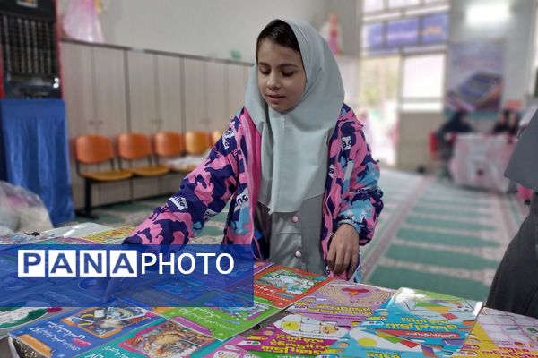 عطر علم و دانش در نمازخانه شهید جوادسرافراز اسلامشهر