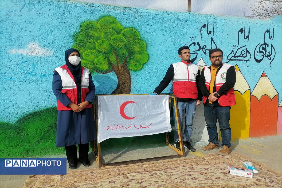 برگزاری مانور زلزله در دبستان شهید سید خلیل رضوی