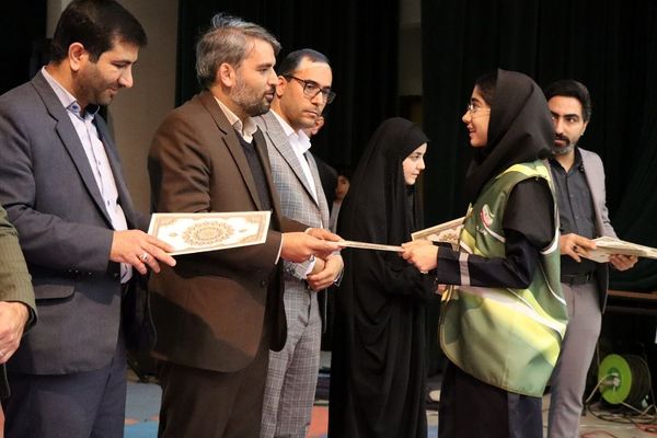 مراسم گرامیداشت هفته امور تربیتی در منطقه پاکدشت 