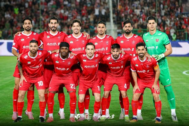 پرسپولیس - تراکتور؛ کریم باقری و یک آزمون بزرگ پیش چشم اوسمار/ نعیم‌آبادی: هوادارن پرسپولیس توقع تاریخ‌سازی دارند