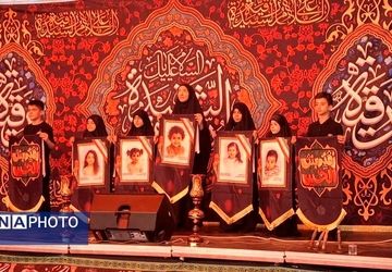 خدمت دانش‌آموزان ناحیه یک اهواز در مکتب حسینی