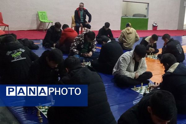 برگزاری مسابقات شطرنج دانش‌آموزی در بهارستان ۲