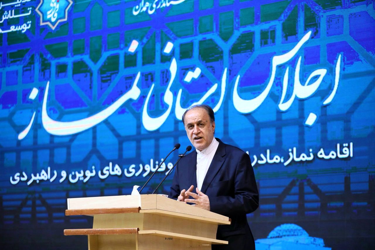 نماز باید به اقتدار جهانی مسلمانان و تحقق حکمرانی الهی منجر شود